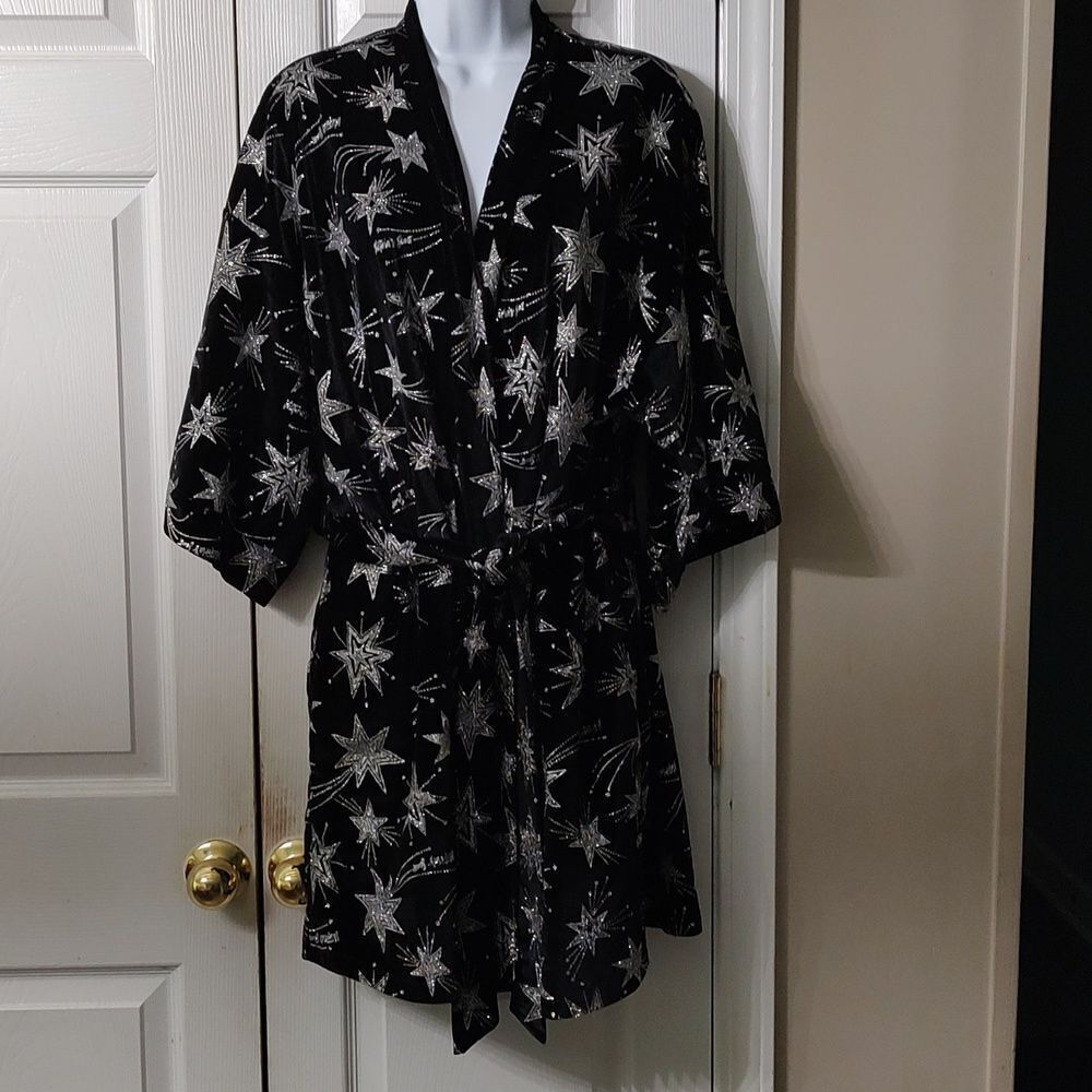 Victoria’s Secret Black/Silver Velvet Star Bling Limited Edition Robe Sz M/L NWT
